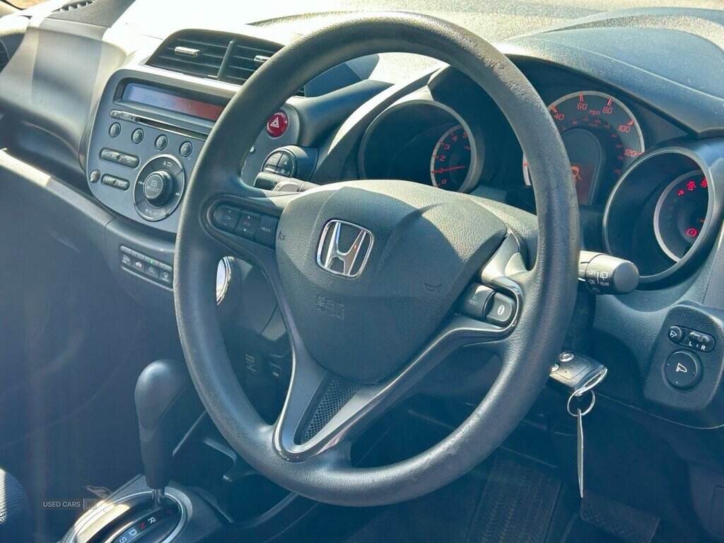 Nov 2011 Honda Jazz 1.4 i-VTEC ES 5dr CVT