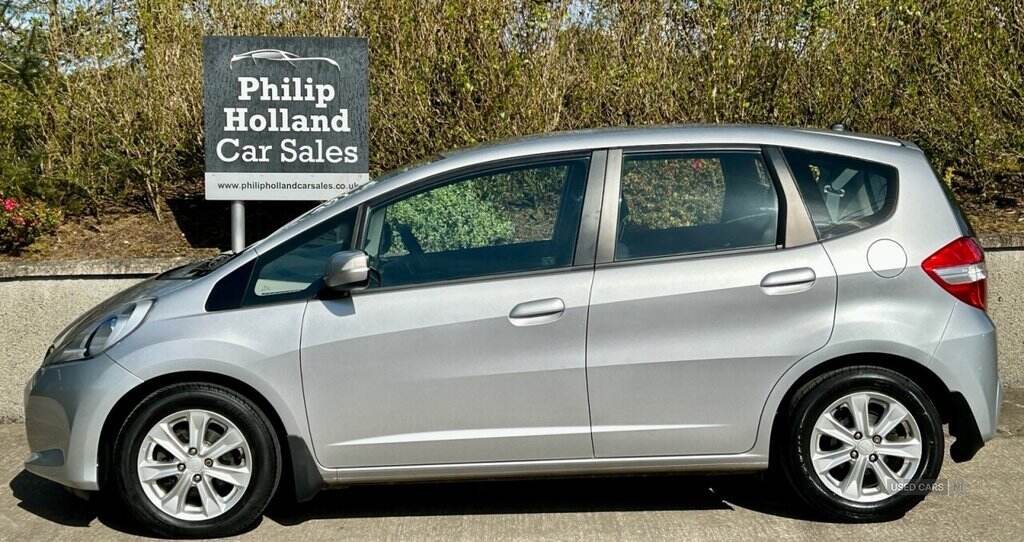 Nov 2011 Honda Jazz 1.4 i-VTEC ES 5dr CVT