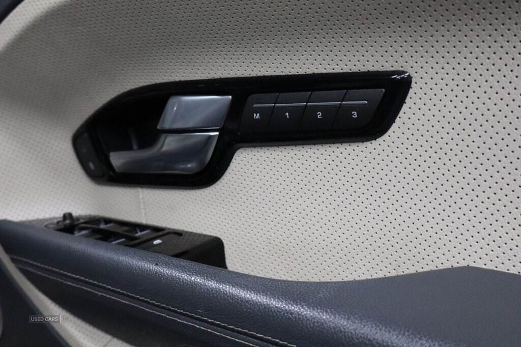 Oct 2014 Land Rover Range Rover Evoque 2.2 SD4 Dynamic 5dr Auto [9] [Lux Pack]