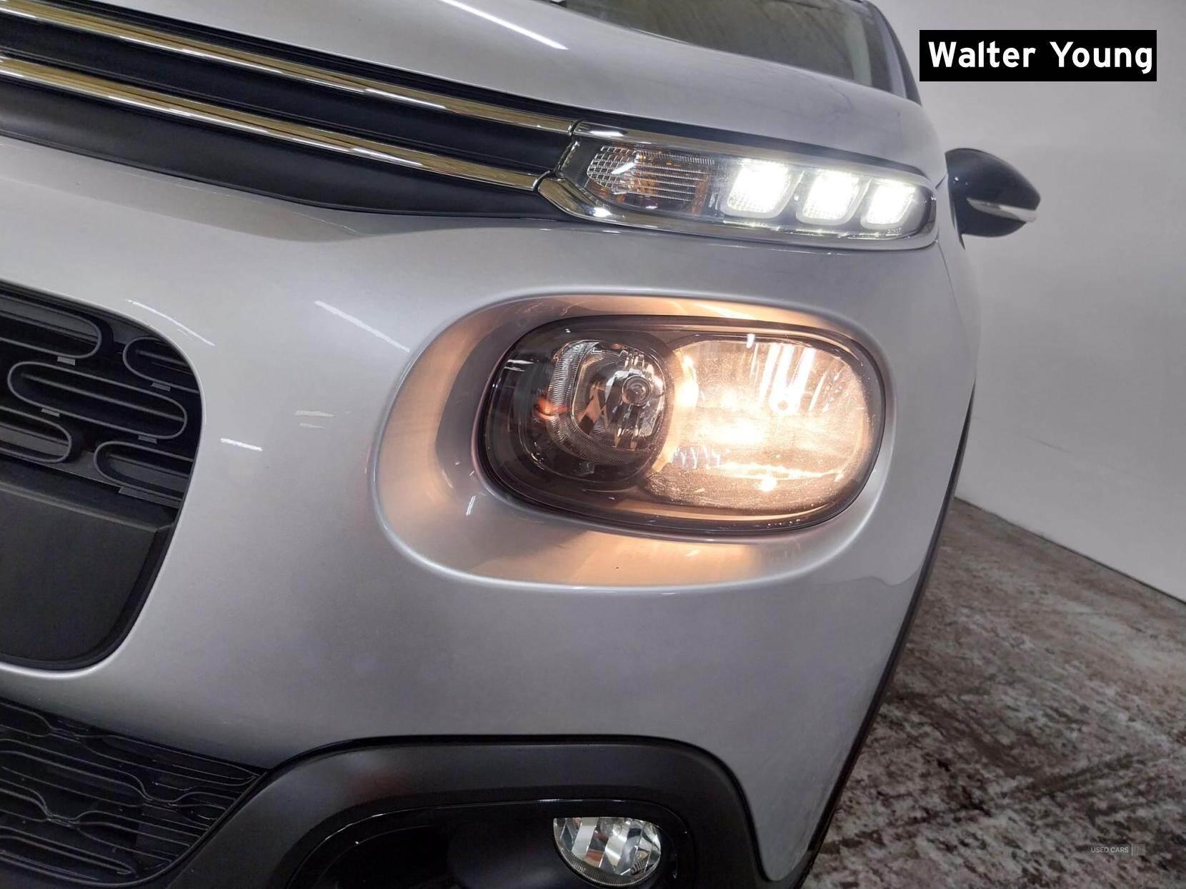 Dec 2017 Citroen C3 1.2 PureTech 82 Feel 5dr