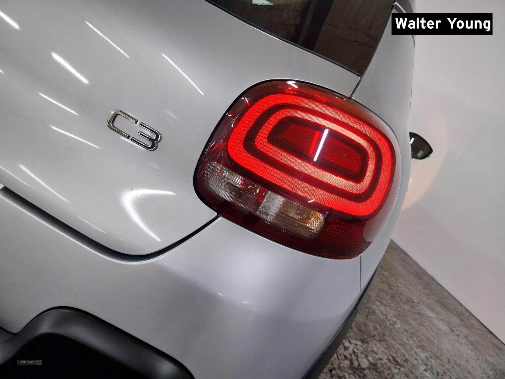 Dec 2017 Citroen C3 1.2 PureTech 82 Feel 5dr