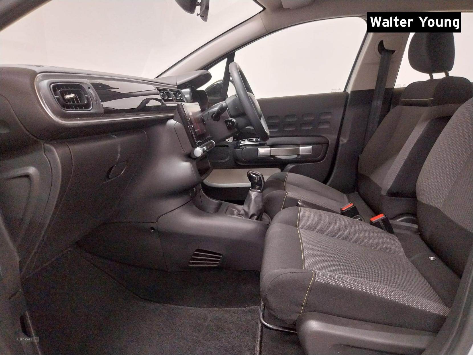 Dec 2017 Citroen C3 1.2 PureTech 82 Feel 5dr