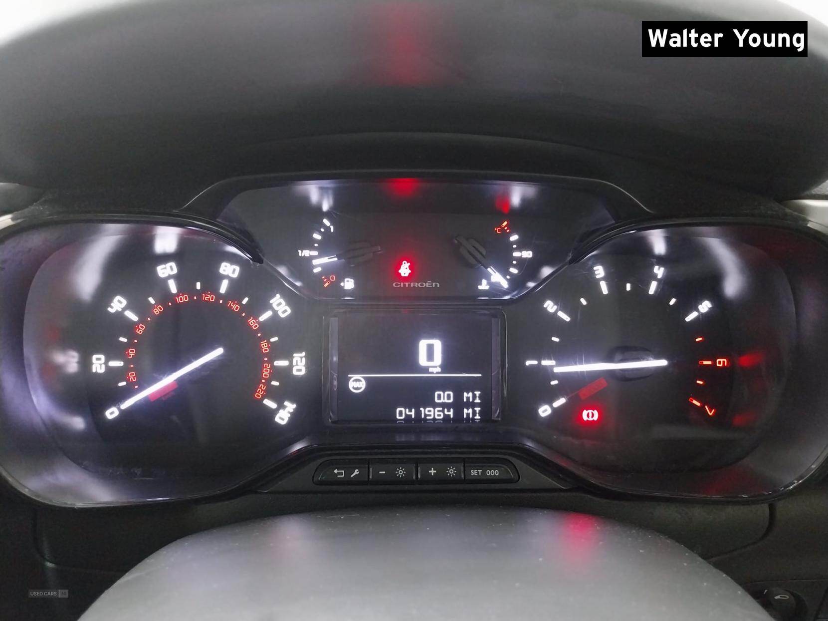 Dec 2017 Citroen C3 1.2 PureTech 82 Feel 5dr