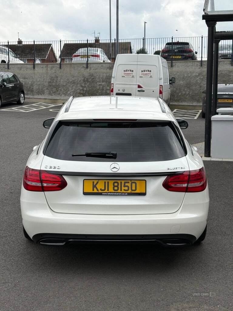 Jan 2015 Mercedes-Benz C-Class C220 BlueTEC Sport 5dr Auto