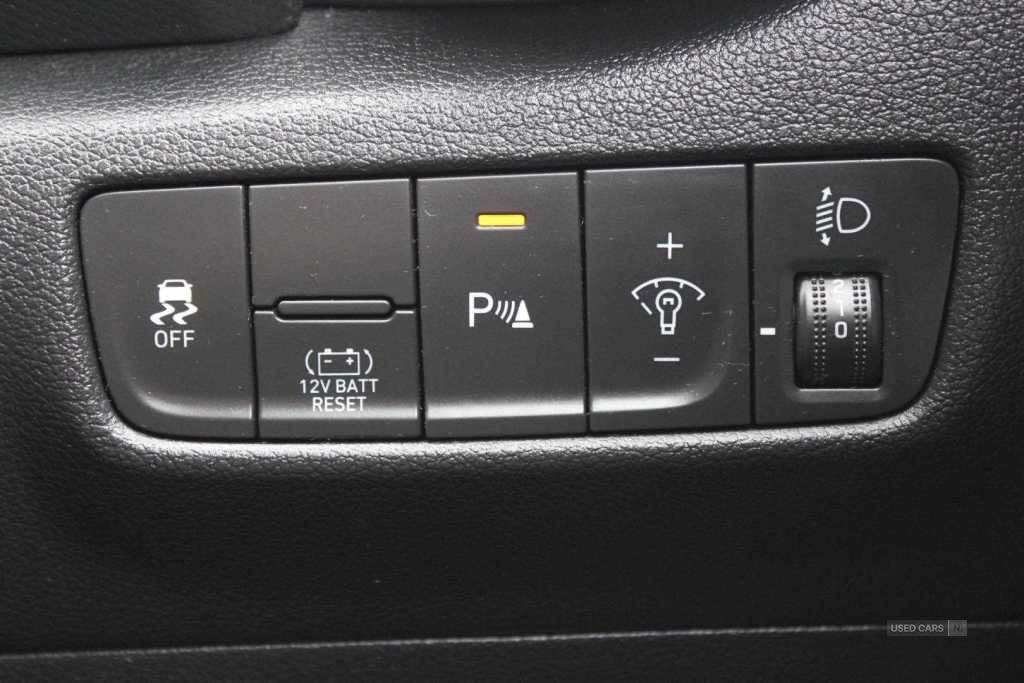 Mar 2022 Hyundai Kona 1.6 GDi Hybrid Premium 5dr DCT