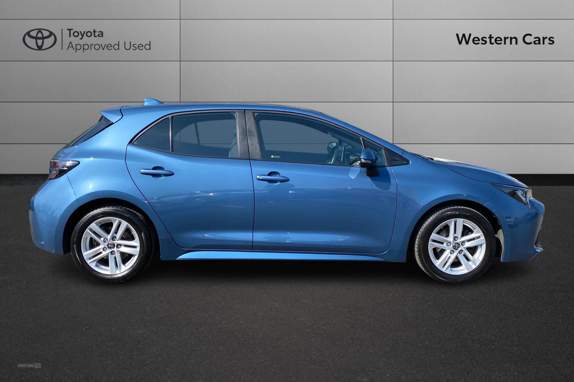 Mar 2022 Toyota Corolla 1.8 VVT-i Hybrid Icon 5dr CVT