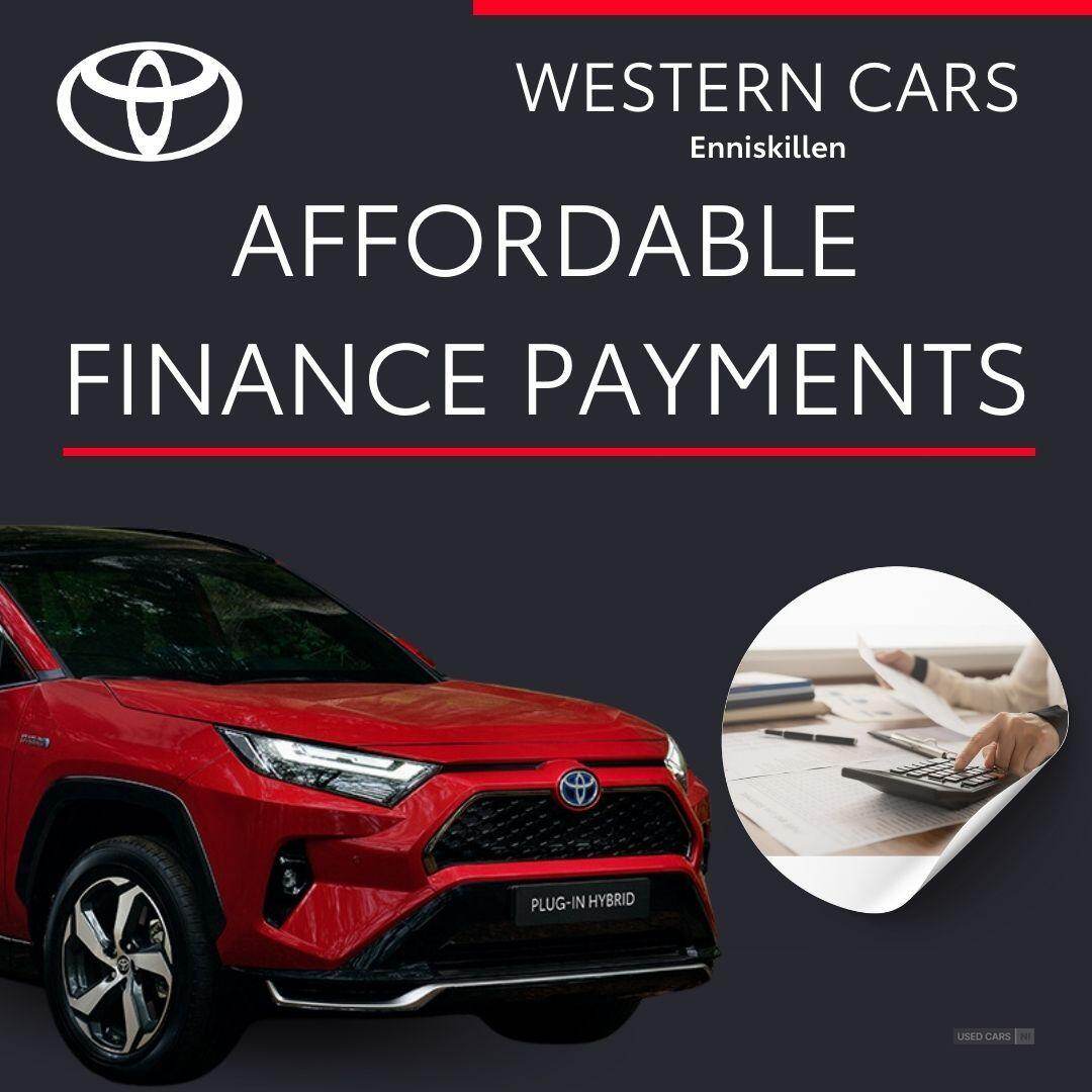 Mar 2022 Toyota Corolla 1.8 VVT-i Hybrid Icon 5dr CVT
