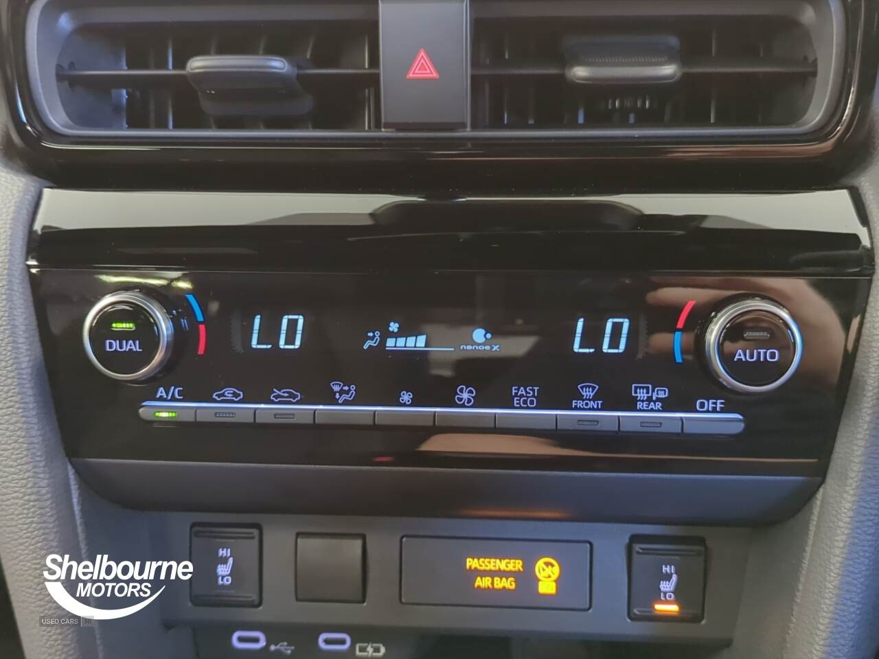Feb 2025 Toyota Yaris Cross 1.5 Hybrid 130 Premiere Edition 5dr CVT