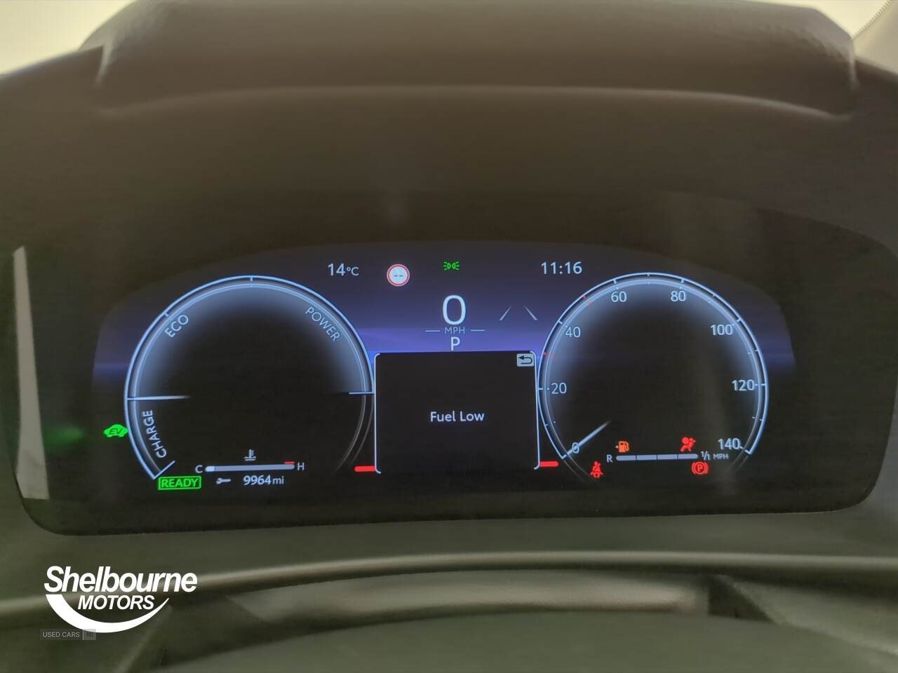 Mar 2025 Toyota C-HR 1.8 Hybrid Design 5dr CVT