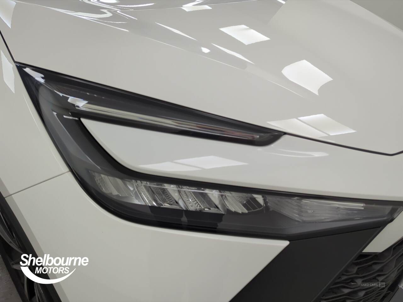Mar 2025 Toyota C-HR 1.8 Hybrid Design 5dr CVT