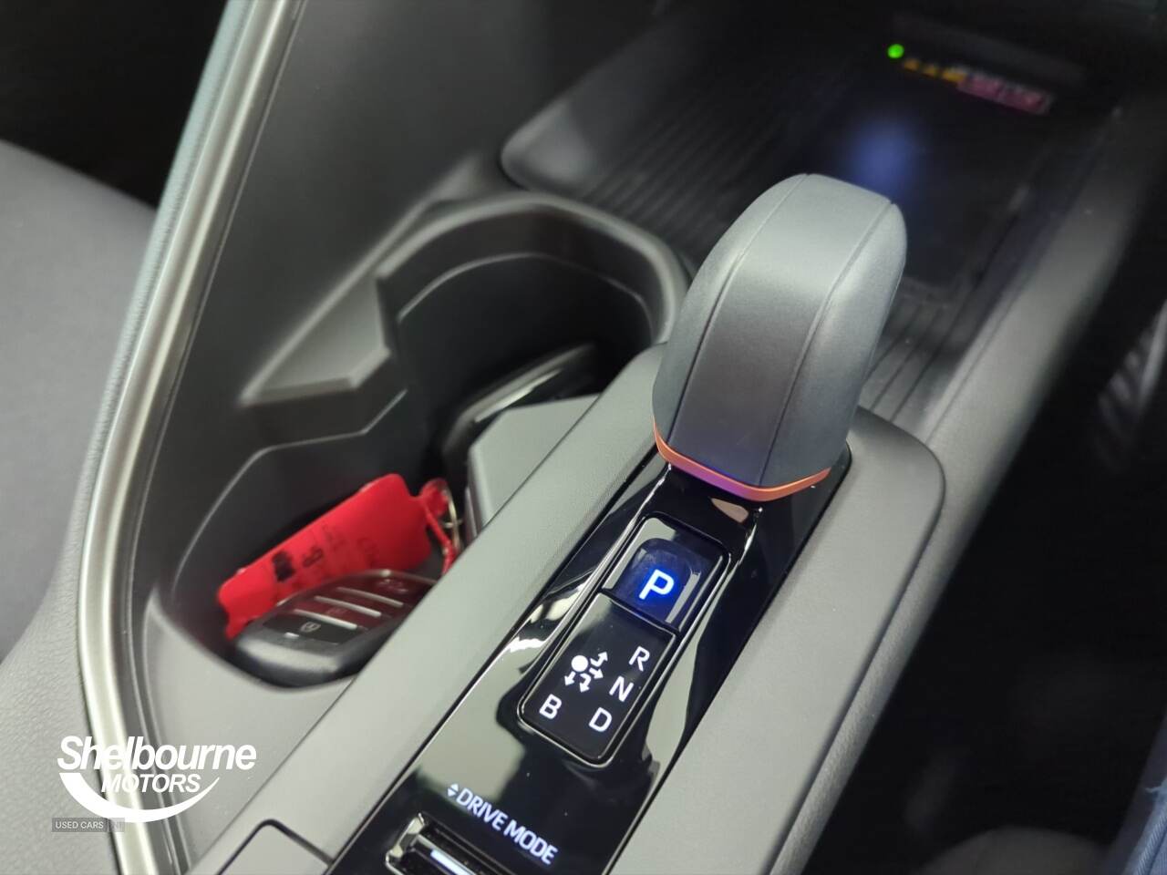 Mar 2025 Toyota C-HR 1.8 Hybrid Design 5dr CVT