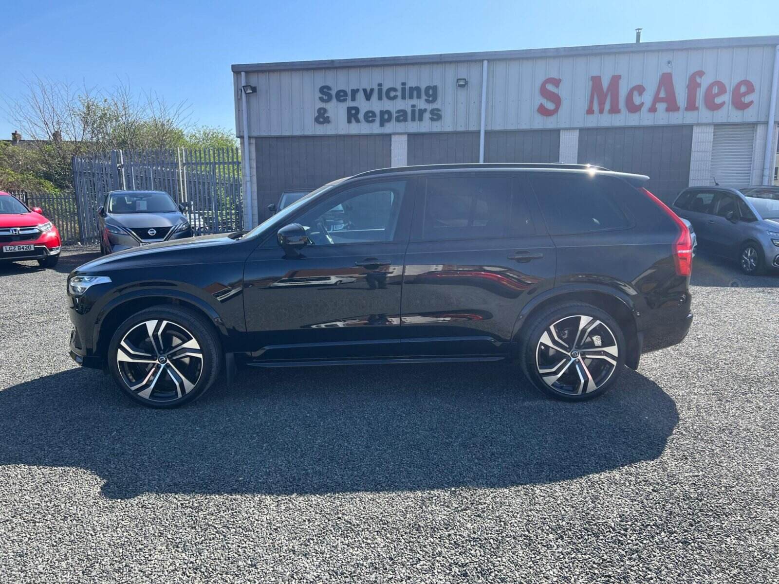 Jan 2022 Volvo XC90 2.0 B5D [235] R DESIGN 5dr AWD Geartronic
