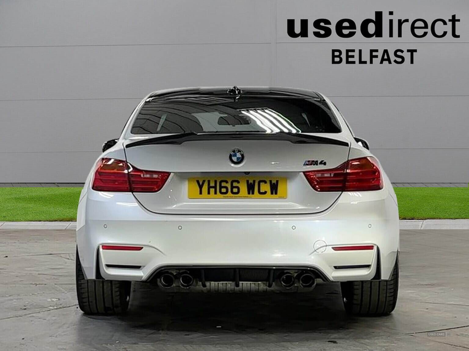 Sep 2016 BMW M4 2Dr Dct [Competition Pack]