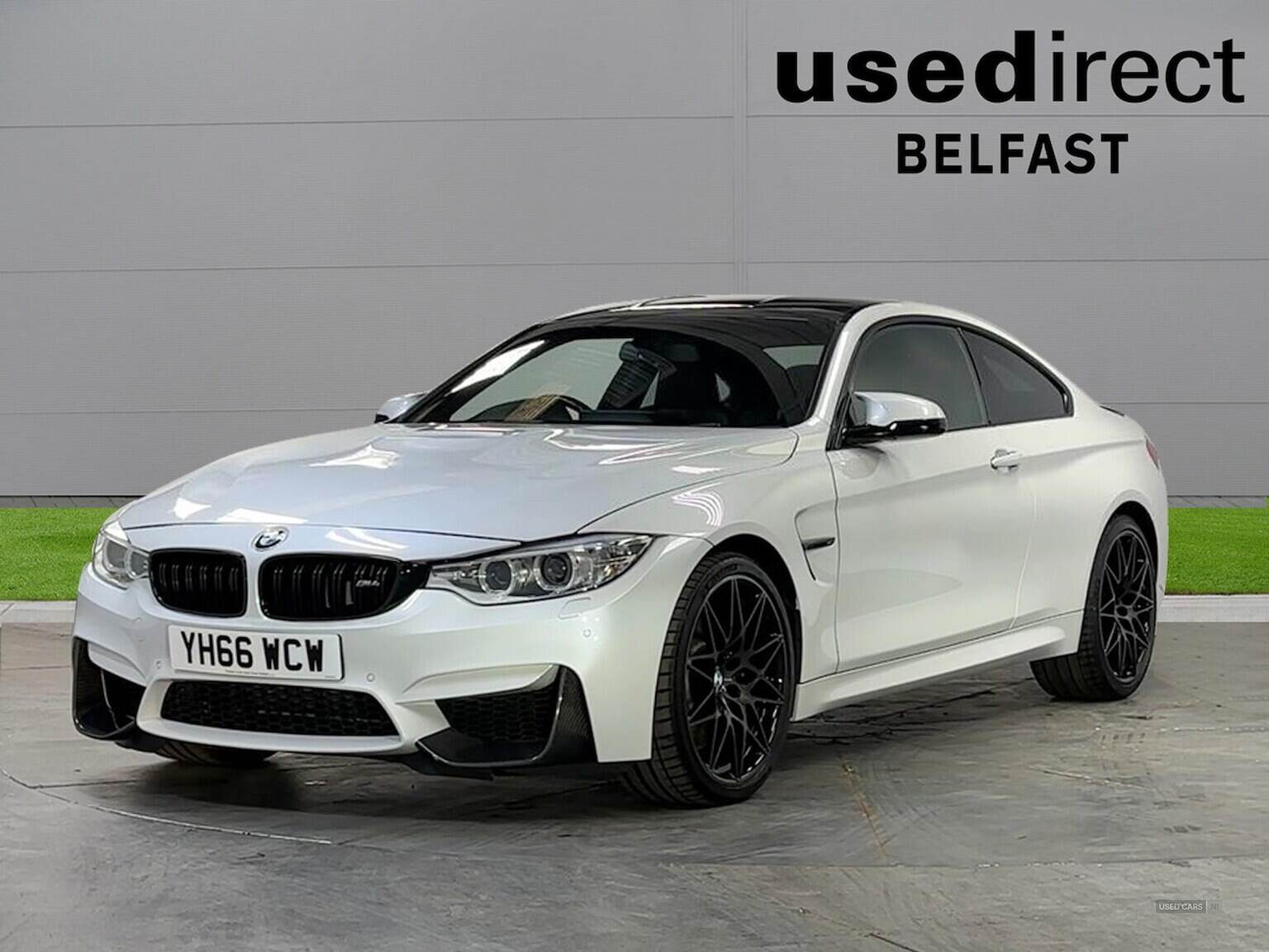 Sep 2016 BMW M4 2Dr Dct [Competition Pack]