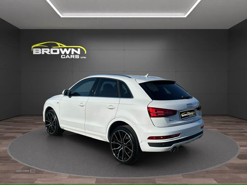 Apr 2015 Audi Q3 2.0 TDI S Line 5dr