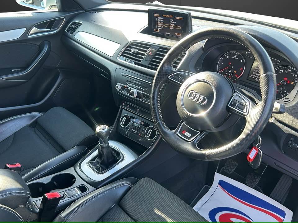 Apr 2015 Audi Q3 2.0 TDI S Line 5dr