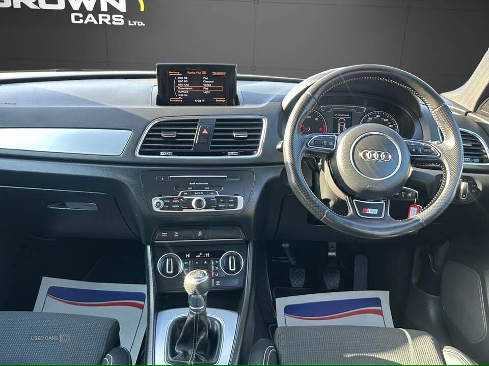 Apr 2015 Audi Q3 2.0 TDI S Line 5dr