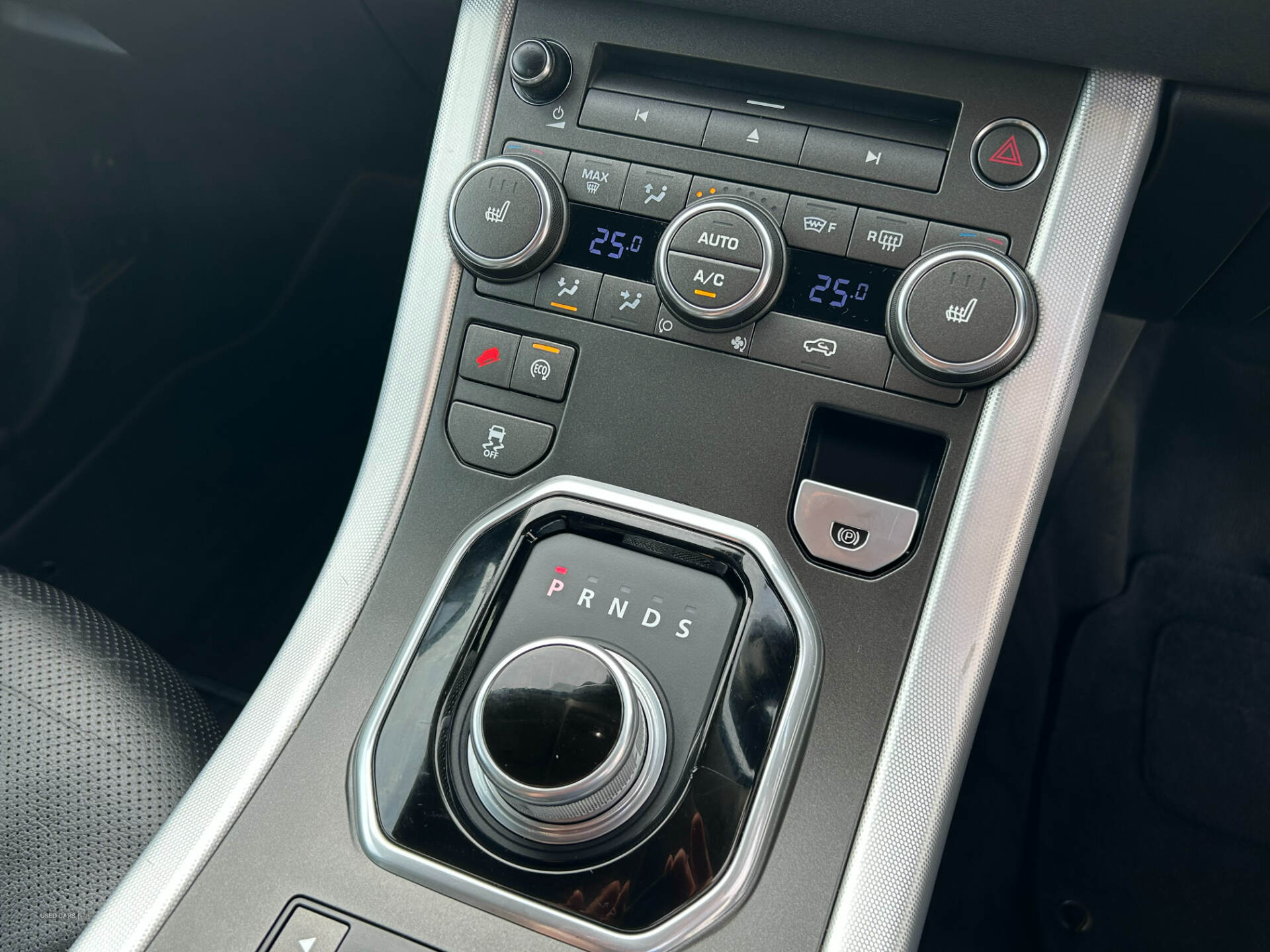 Oct 2014 Land Rover Range Rover Evoque 2.2 SD4 Dynamic 5dr Auto [9]