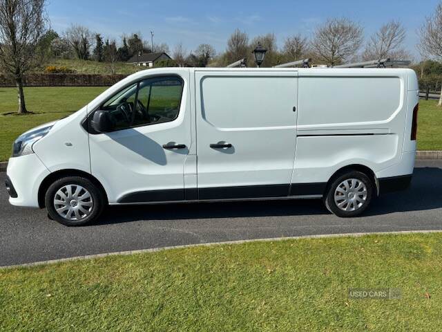 Aug 2019 Renault Trafic LL29 ENERGY dCi 125 Business+ Van