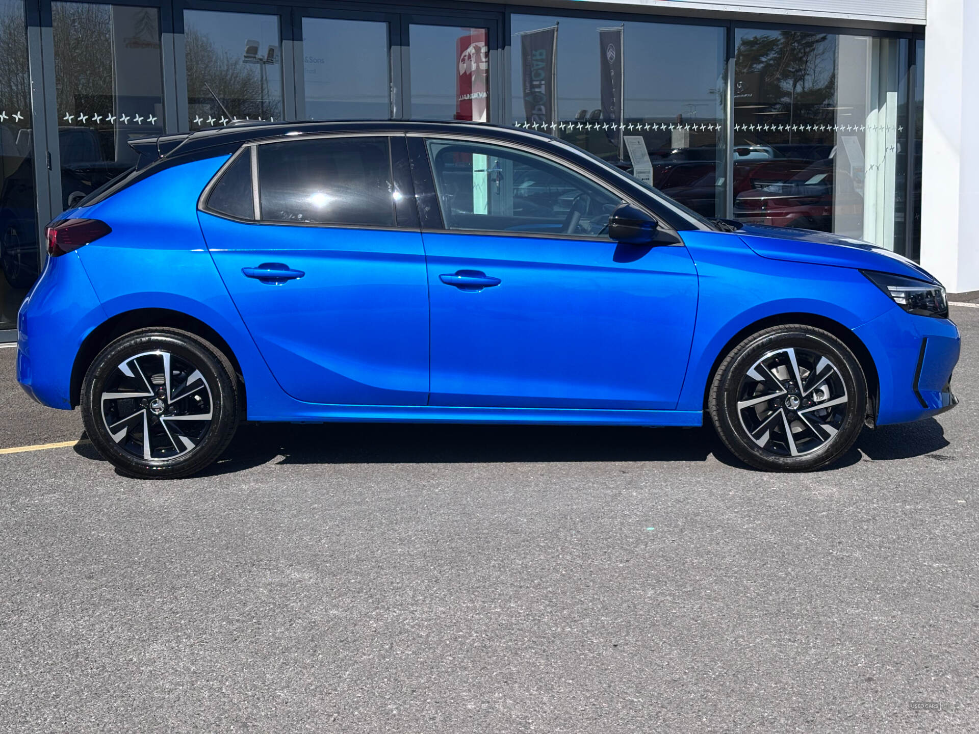 Apr 2025 Vauxhall Corsa Yes 1.2 100PS Manual 2025 MODEL [WINTER PACK]