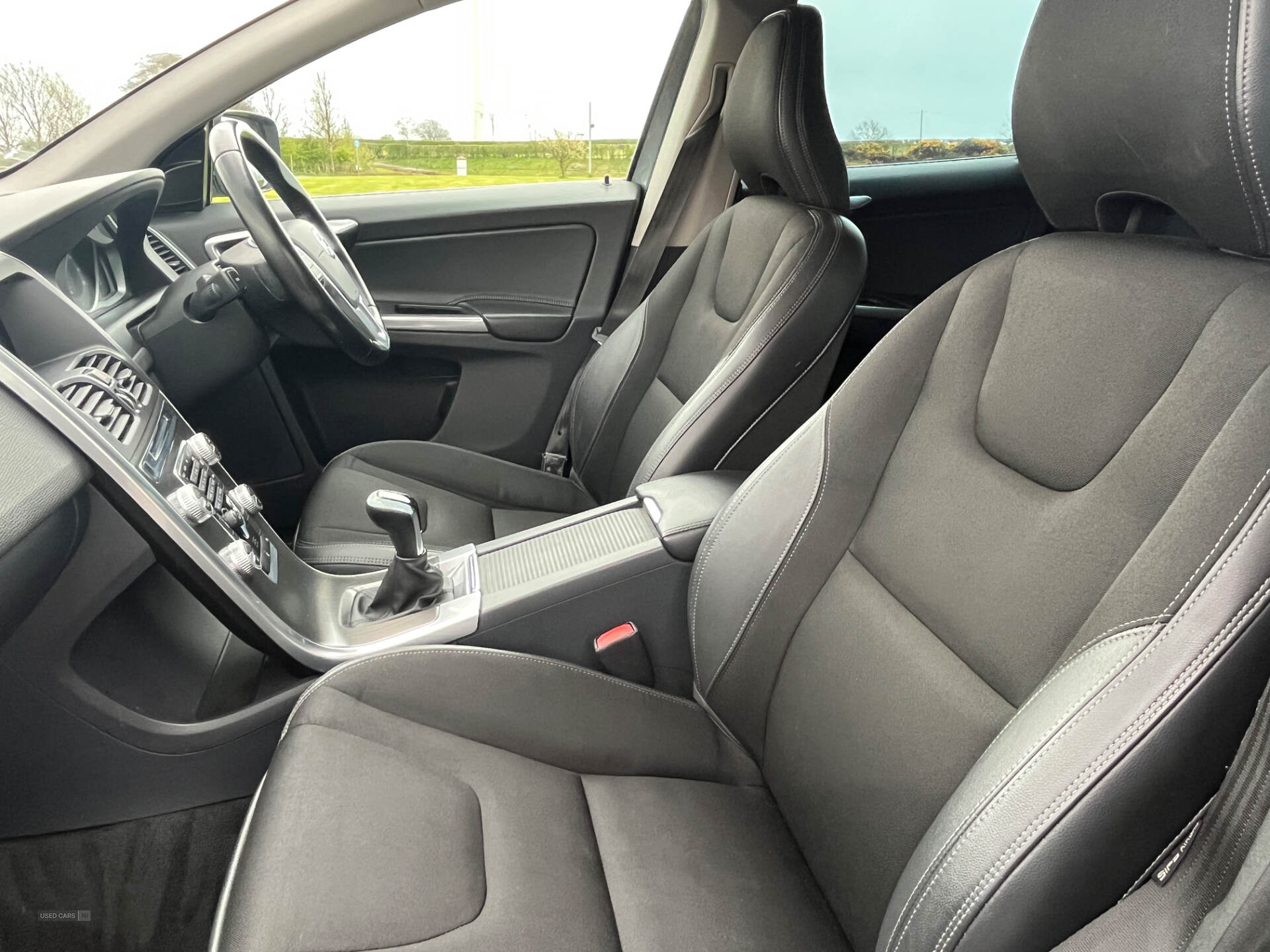 Sep 2015 Volvo XC60 D4 [190] SE Nav 5dr