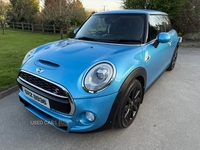 MINI Hatch DIESEL in Down