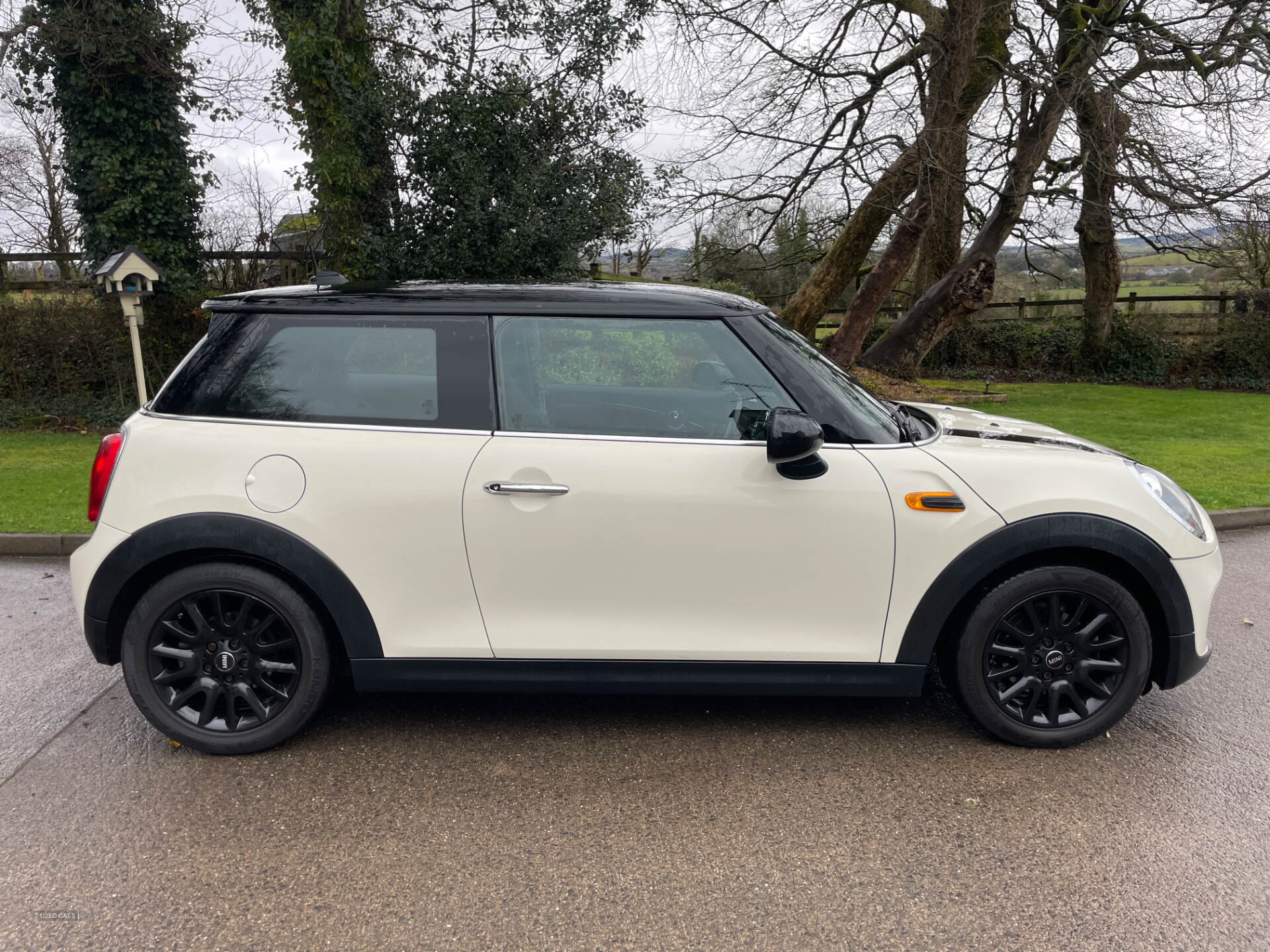Jul 2014 MINI Hatch 1.5 Cooper D 3dr
