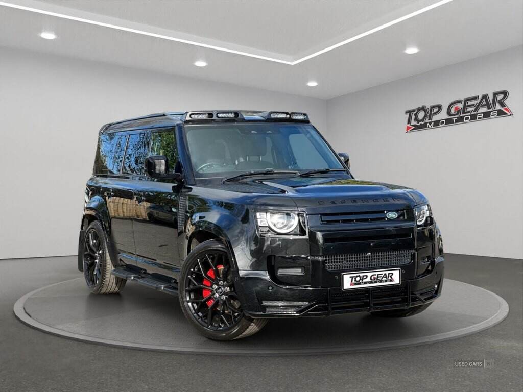 Nov 2021 Land Rover Defender 3.0 D300 X-Dynamic S 110 5dr Auto