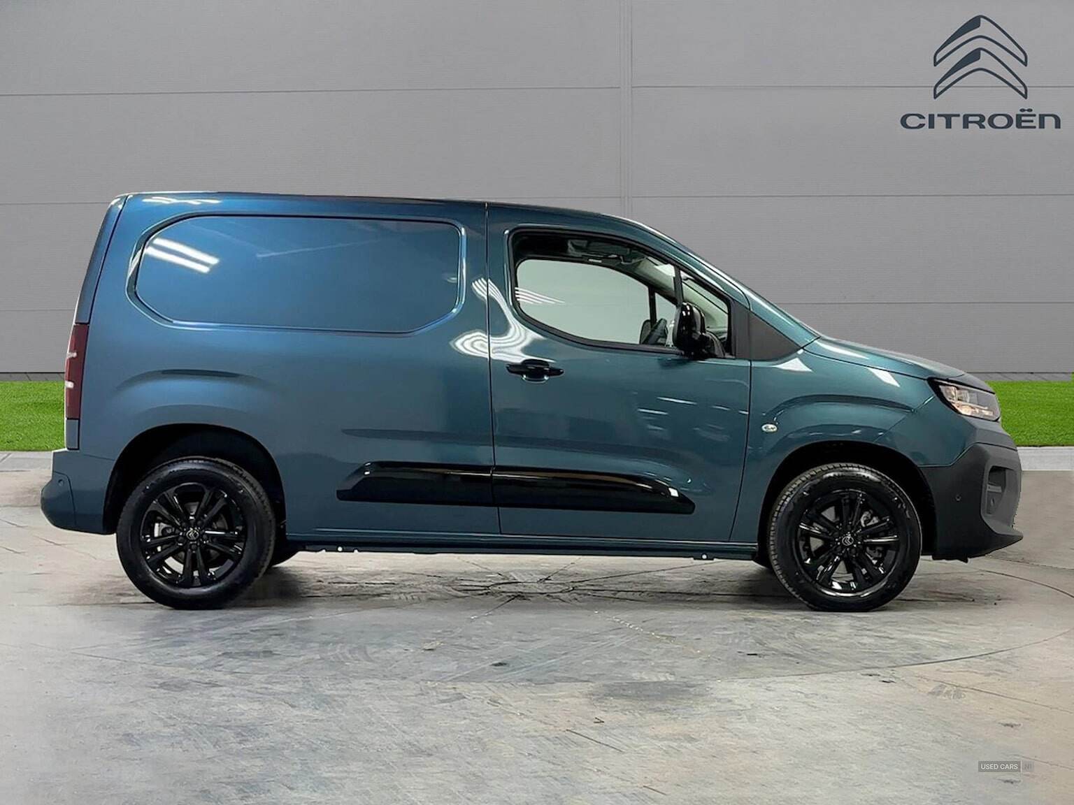 Mar 2025 Citroen Berlingo 1.5 Bluehdi 130Ps Van Driver Eat8