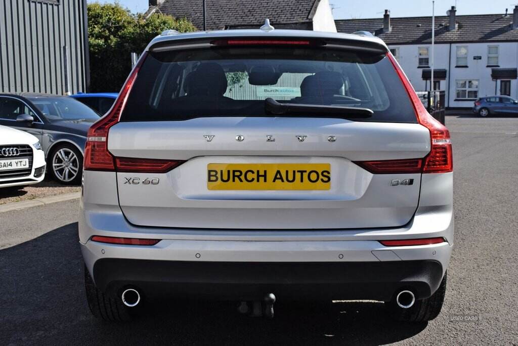 Nov 2017 Volvo XC60 2.0 D4 Momentum 5dr AWD Geartronic
