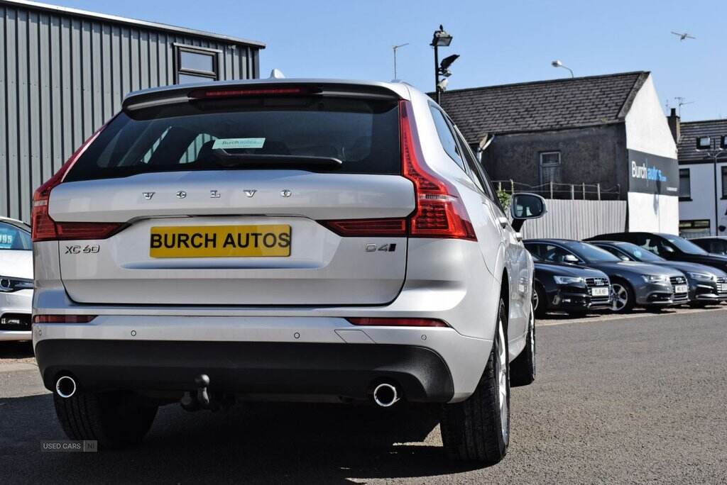 Nov 2017 Volvo XC60 2.0 D4 Momentum 5dr AWD Geartronic