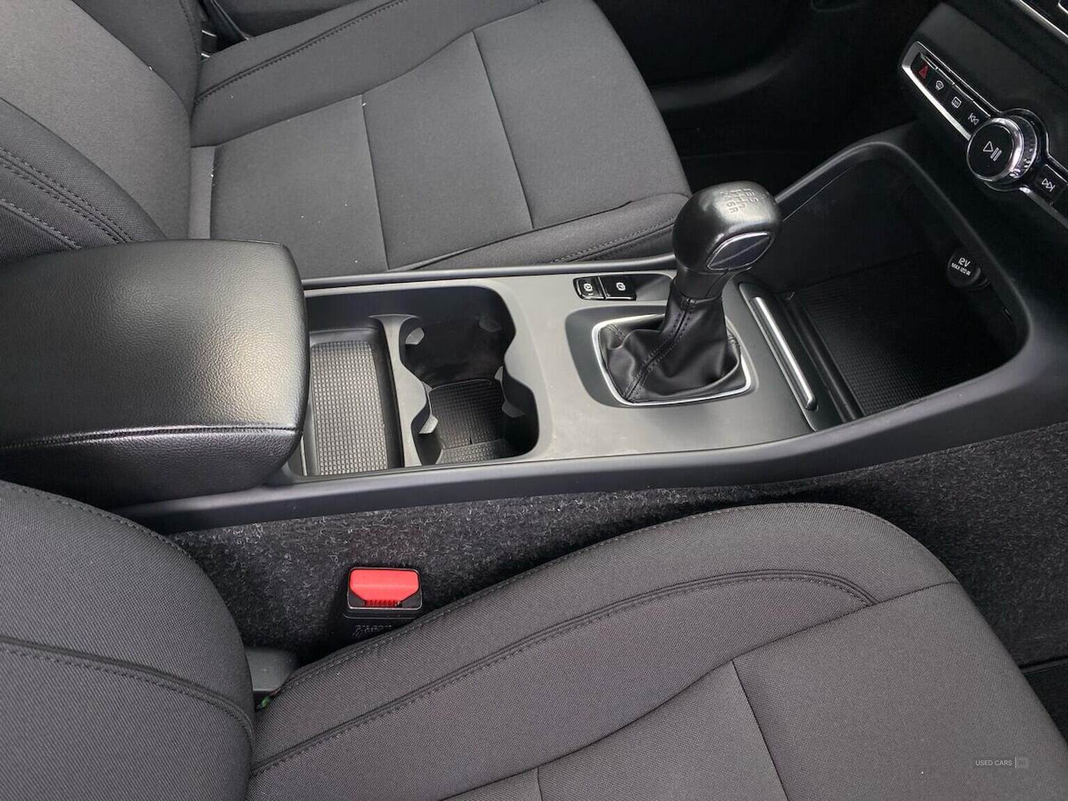 Jan 2021 Volvo XC40 1.5 T3 [163] Momentum 5Dr