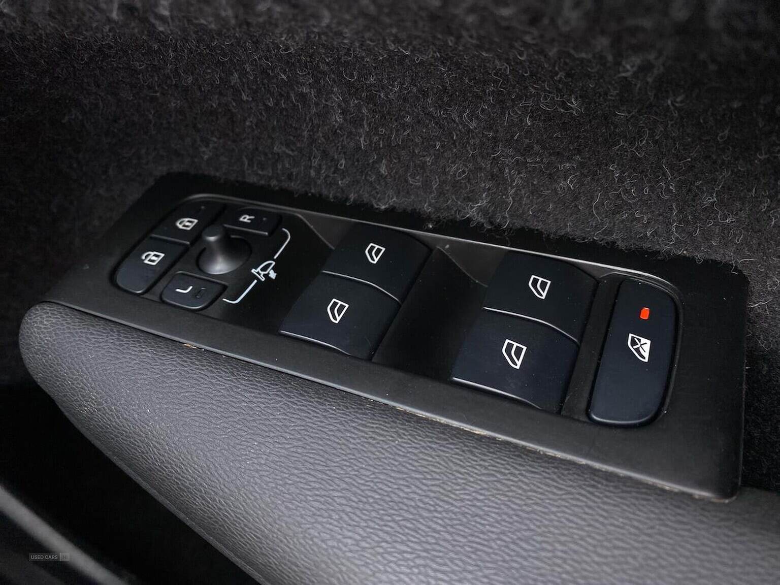 Jan 2021 Volvo XC40 1.5 T3 [163] Momentum 5Dr