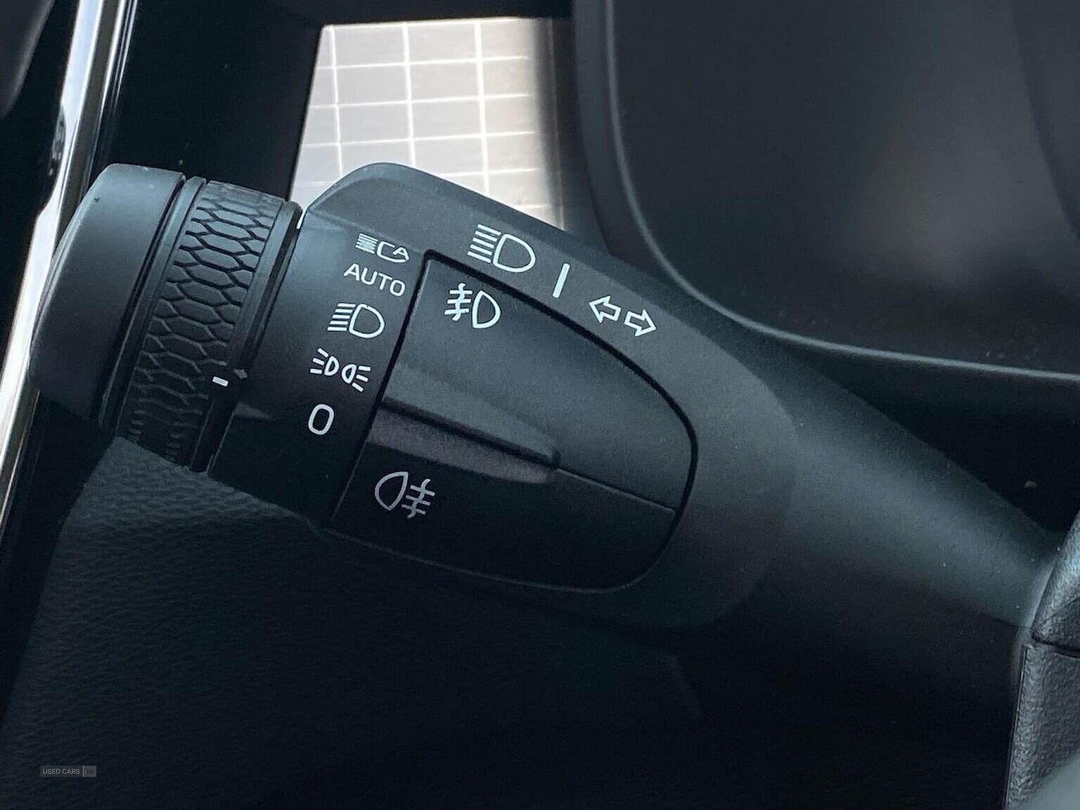 Jan 2021 Volvo XC40 1.5 T3 [163] Momentum 5Dr