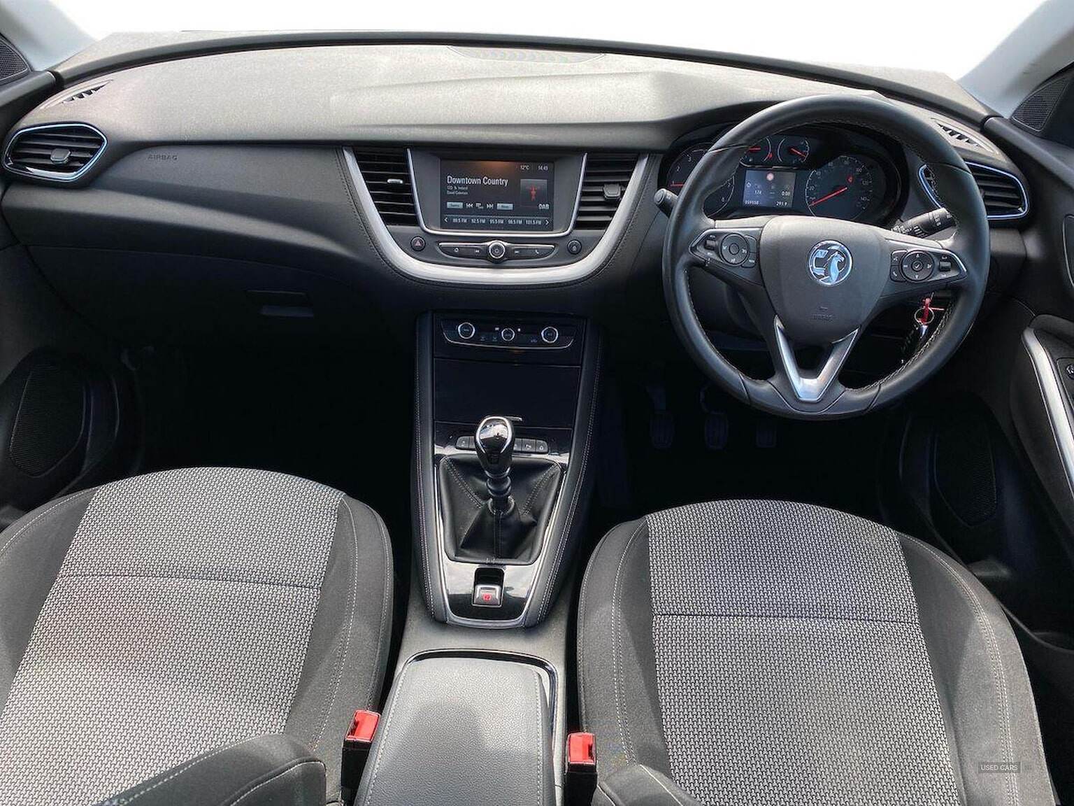 Jan 2019 Vauxhall Grandland X 1.2 Turbo Se 5Dr