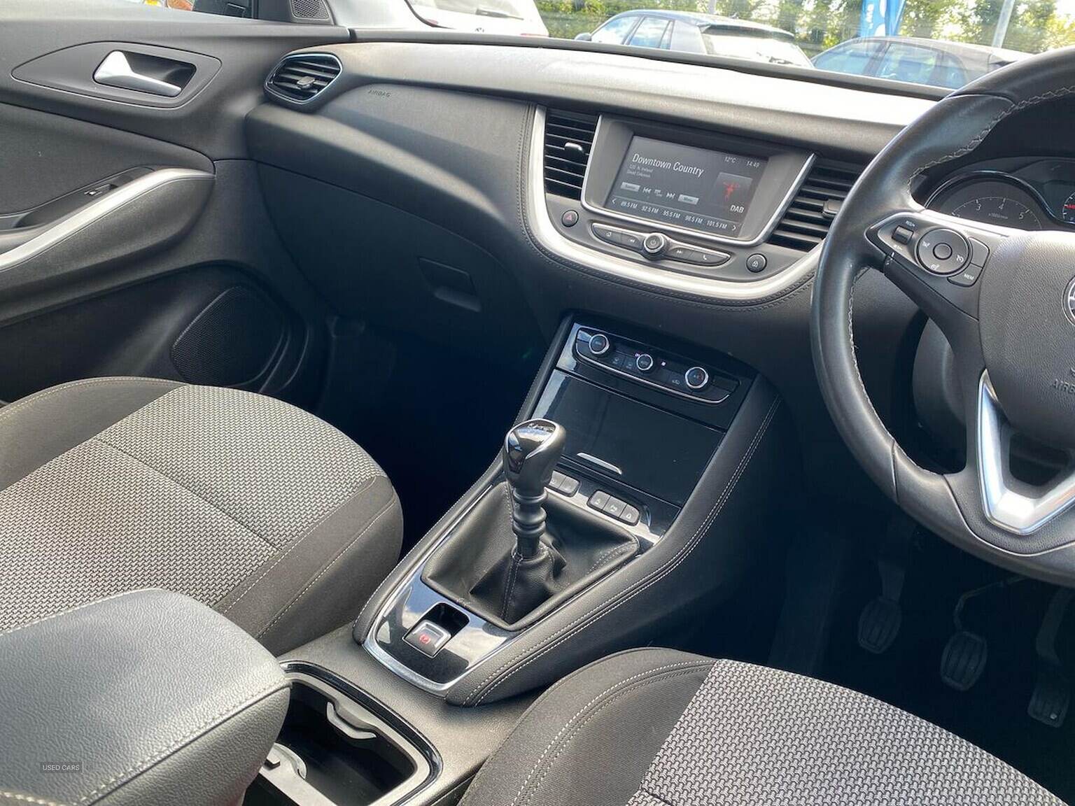 Jan 2019 Vauxhall Grandland X 1.2 Turbo Se 5Dr