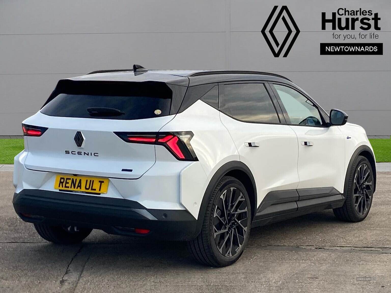 Oct 2023 Renault Scenic E-TECH 160Kw Esprit Alpine 87Kwh Long Range 5Dr Auto