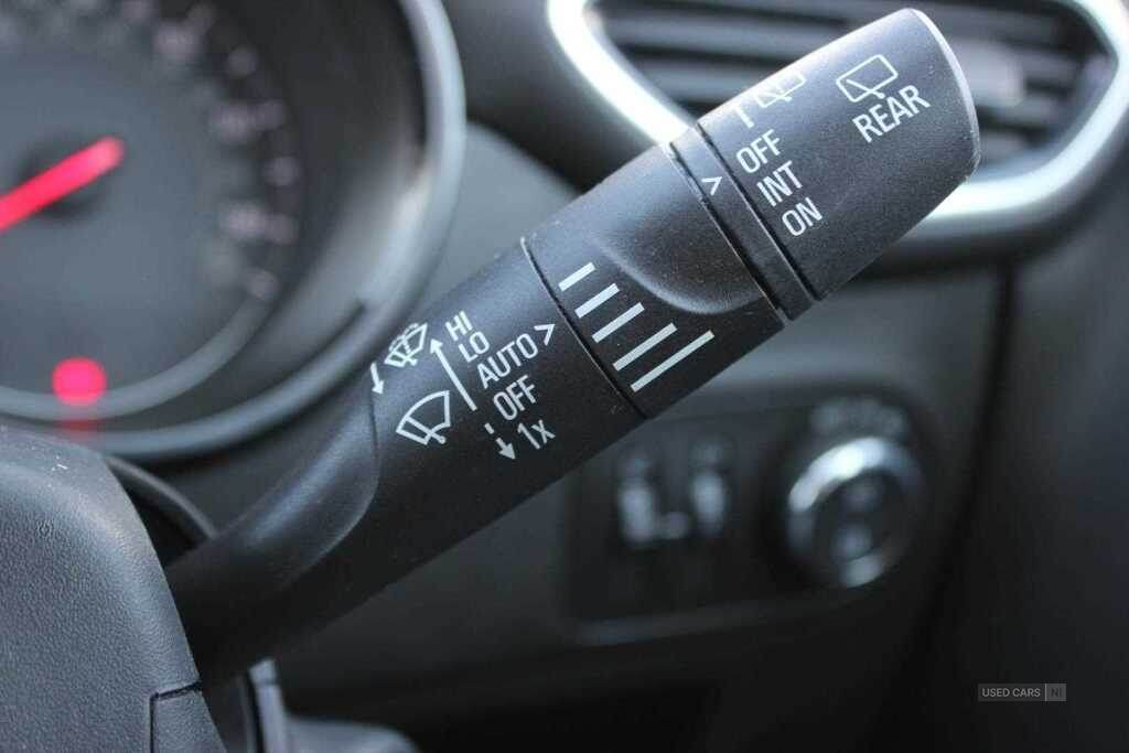 Aug 2020 Vauxhall Crossland X 1.5 Turbo D [102] Elite 5dr [Start Stop]