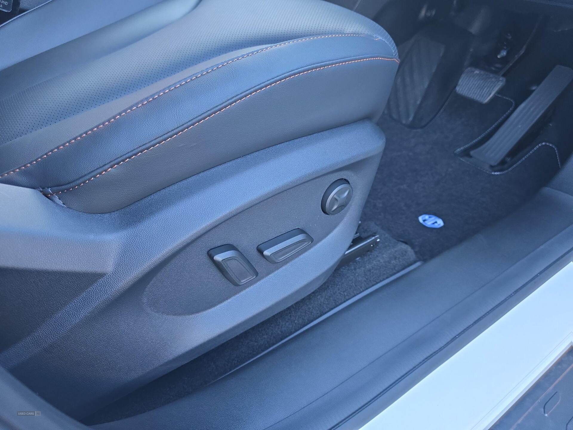 2025 MG HS 1.5 T-GDI 24.7 kWh Trophy Auto Euro 6 (s/s) 5dr