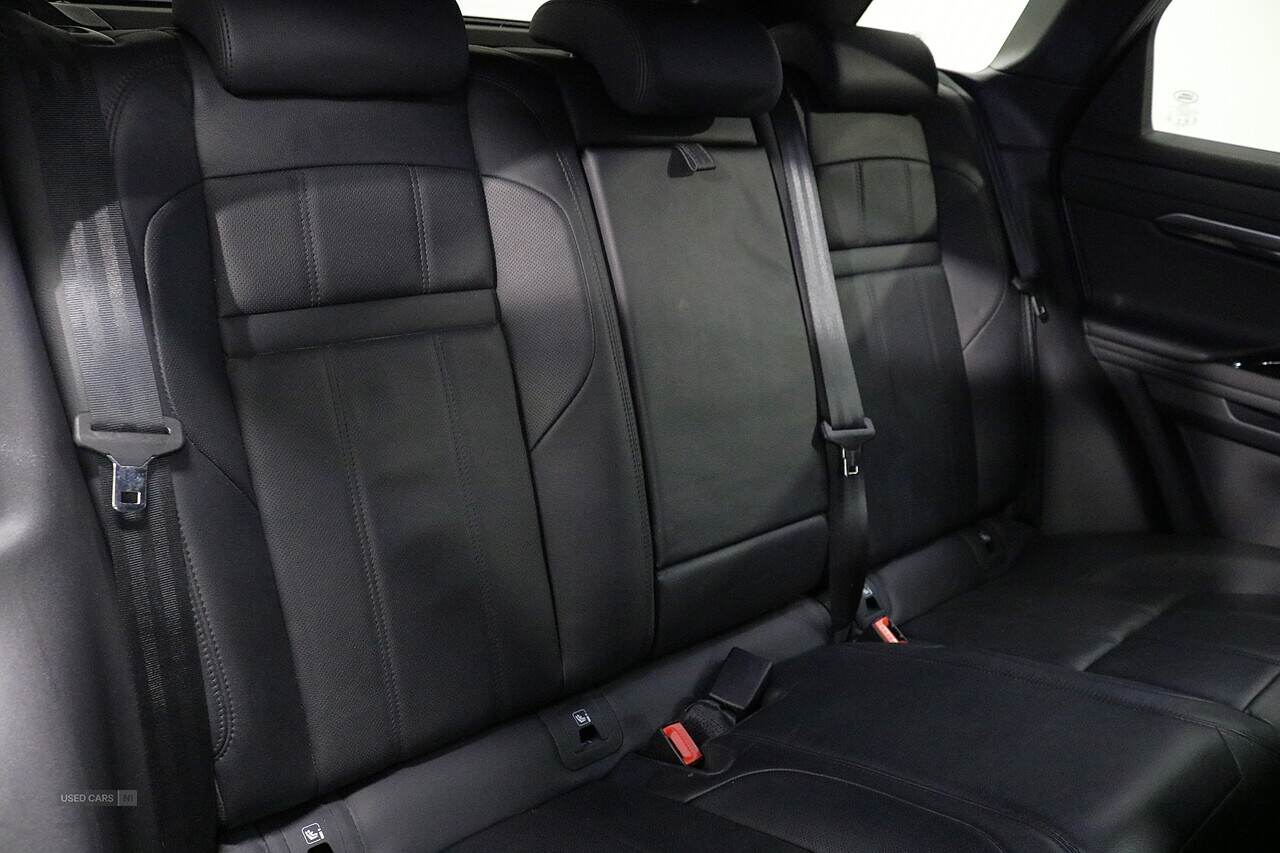 Feb 2022 Land Rover Range Rover Evoque 2.0 D165 R-Dynamic S 5dr 2WD