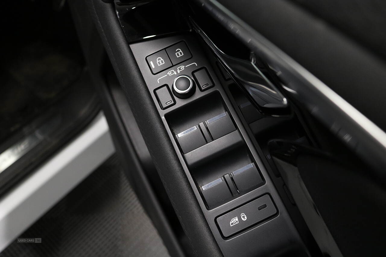 Feb 2022 Land Rover Range Rover Evoque 2.0 D165 R-Dynamic S 5dr 2WD