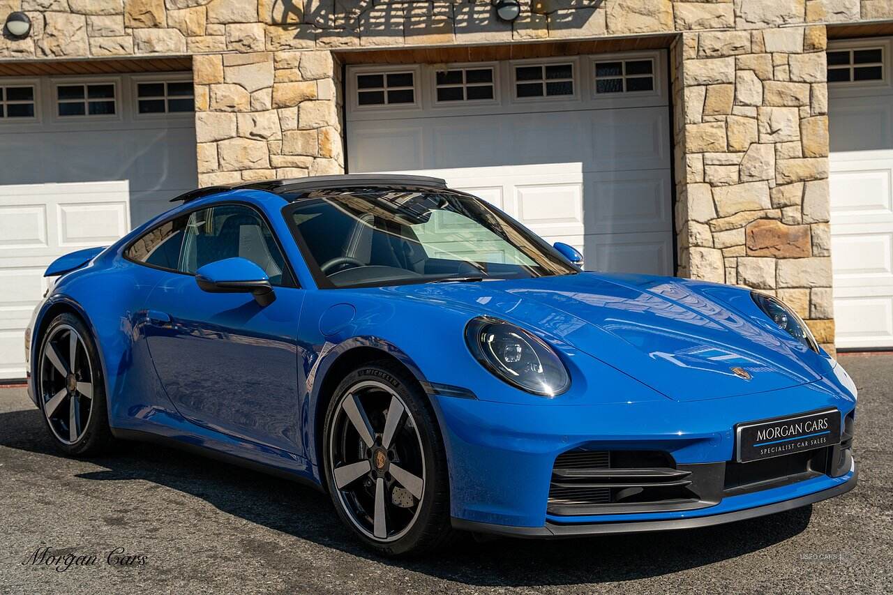 Jan 2025 Porsche 911 2dr PDK