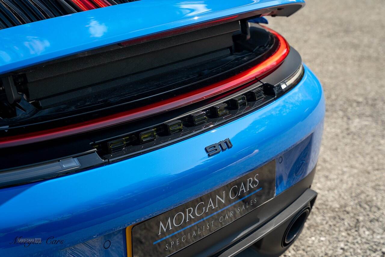 Jan 2025 Porsche 911 2dr PDK
