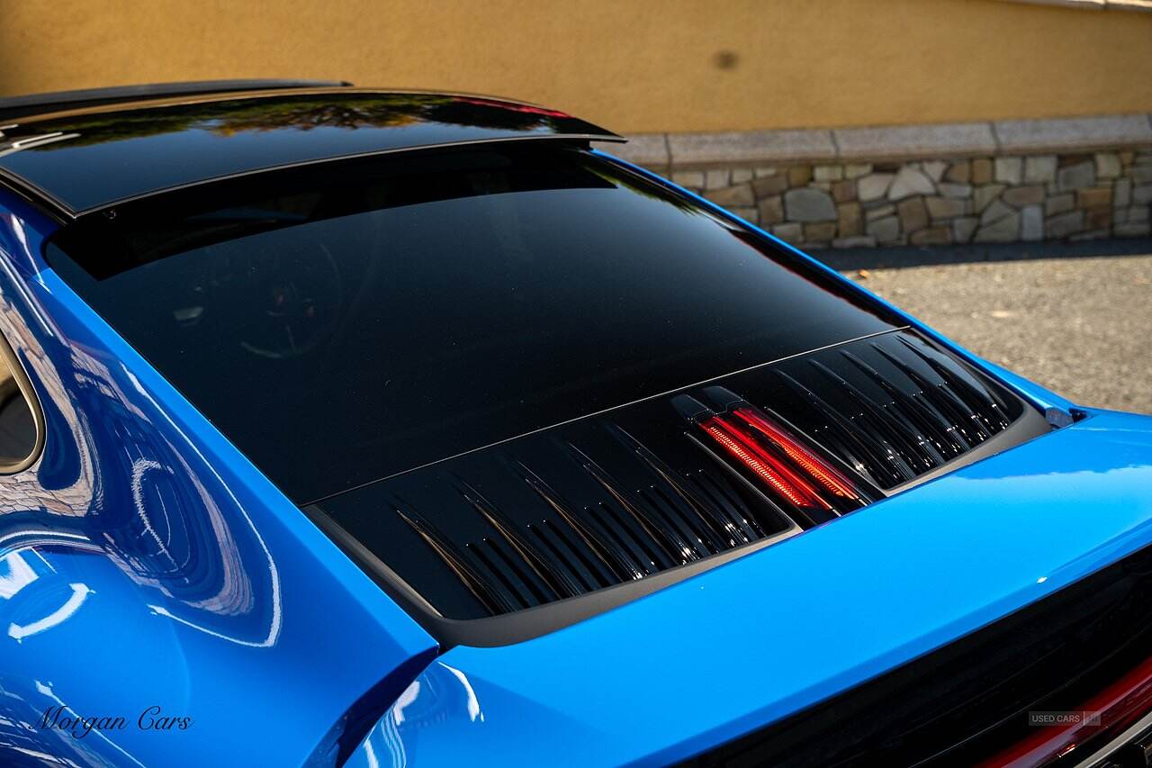 Jan 2025 Porsche 911 2dr PDK