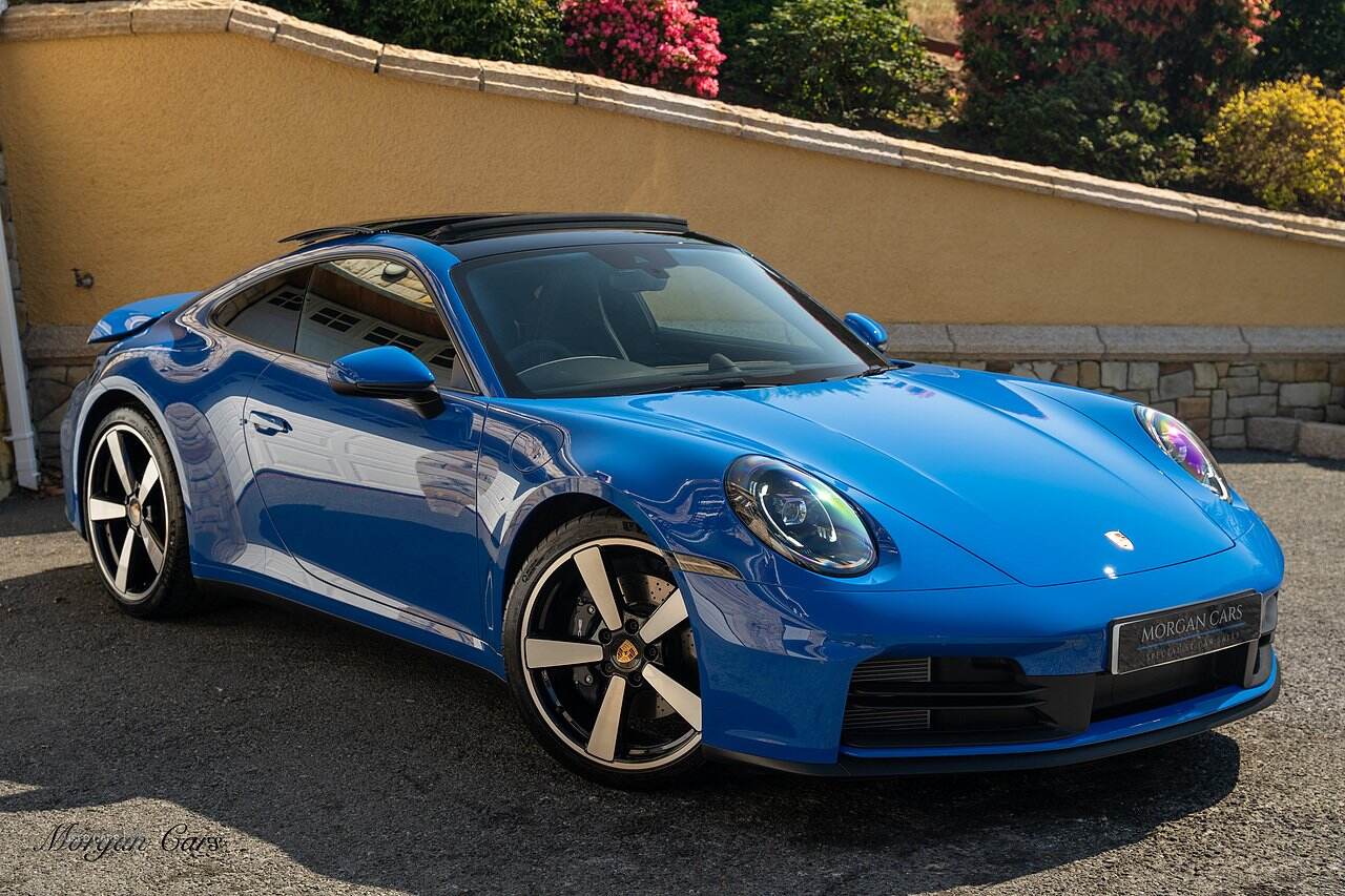 Jan 2025 Porsche 911 2dr PDK