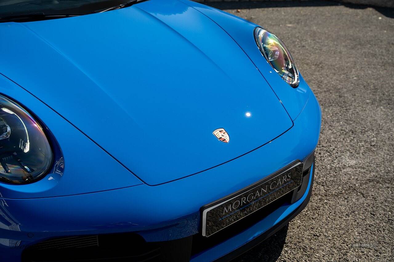 Jan 2025 Porsche 911 2dr PDK