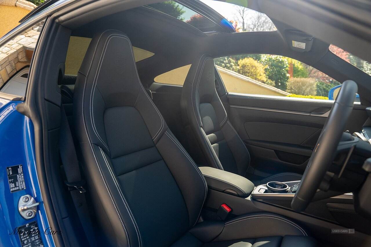 Jan 2025 Porsche 911 2dr PDK
