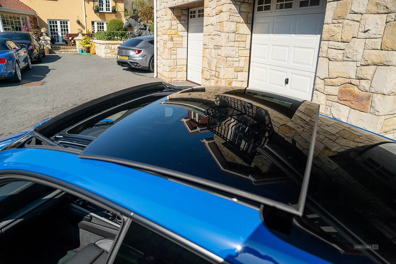 Jan 2025 Porsche 911 2dr PDK