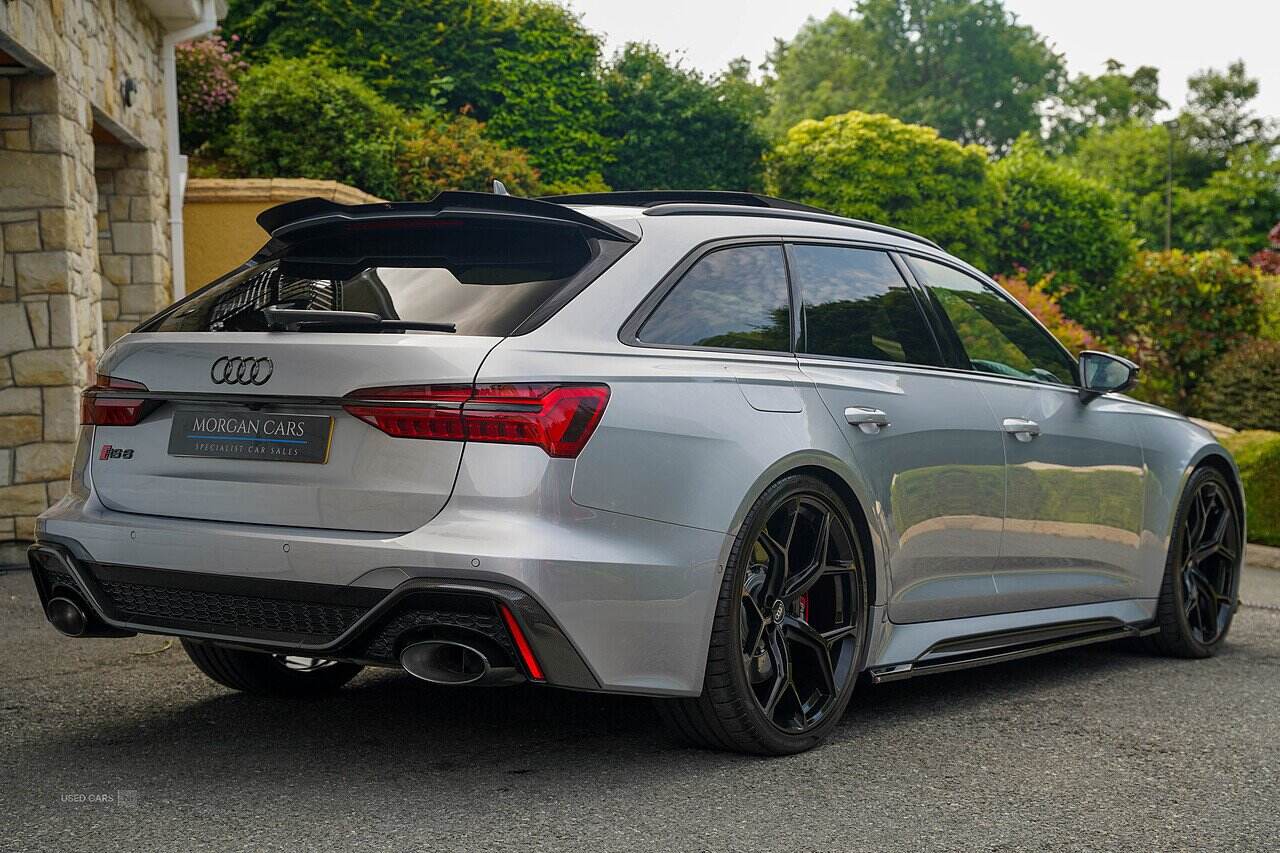 Apr 2021 Audi RS6 RS 6 TFSI Quattro Carbon Black 5dr Tiptronic