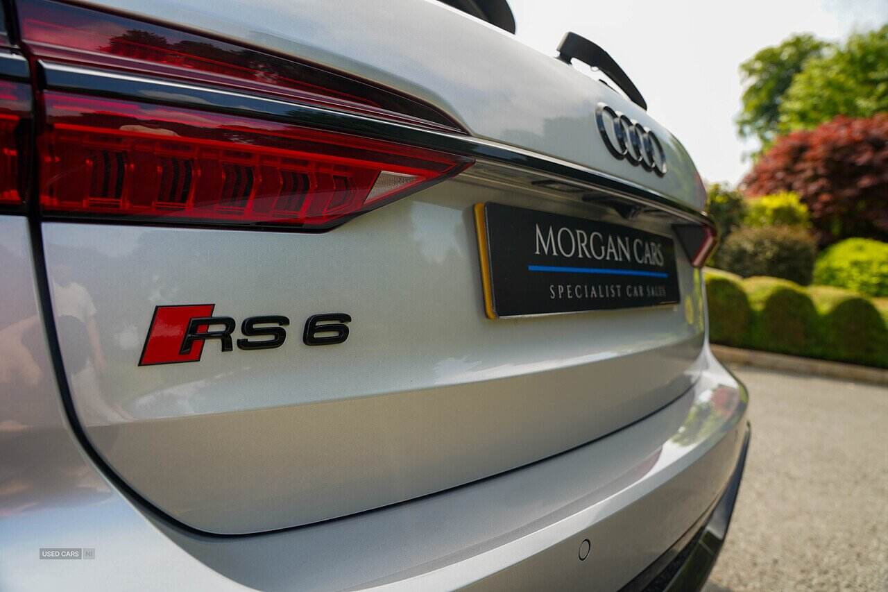 Apr 2021 Audi RS6 RS 6 TFSI Quattro Carbon Black 5dr Tiptronic